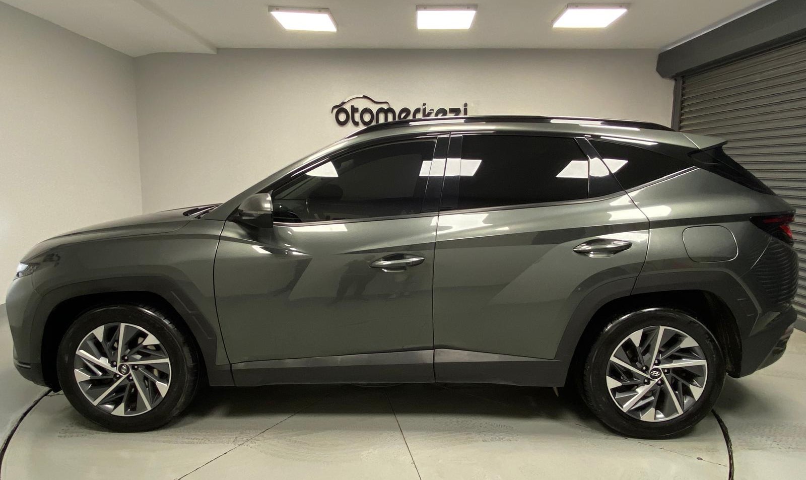 HYUNDAI TUCSON 5